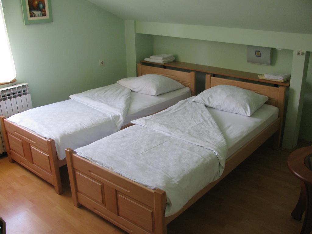 Apartments & Rooms Korzo Slavonski Brod Camera foto