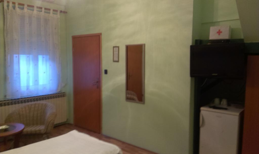 Apartments & Rooms Korzo Slavonski Brod Camera foto