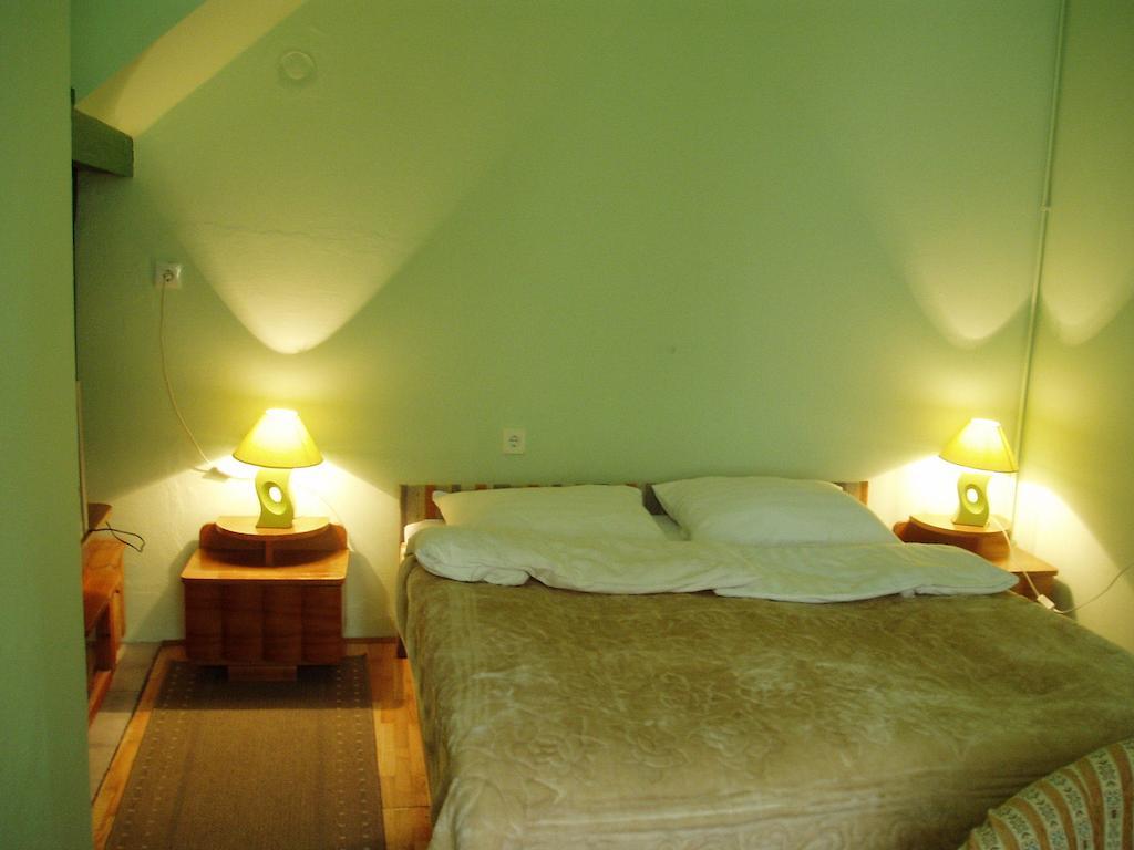 Apartments & Rooms Korzo Slavonski Brod Esterno foto